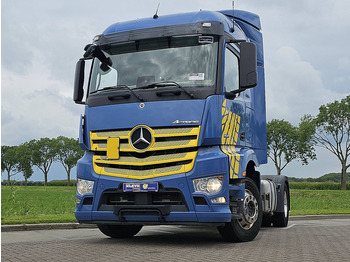 Тягач MERCEDES-BENZ Actros 1843