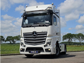 Тягач MERCEDES-BENZ Actros 1845