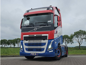 Тягач VOLVO FH 460