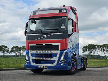 Тягач VOLVO FH 460