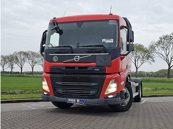 Тягач VOLVO FM 430