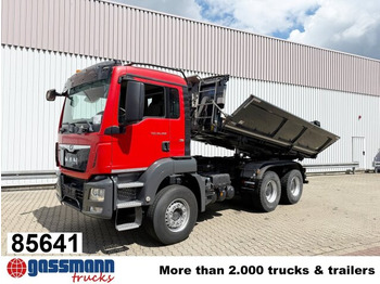 Самосвал MAN TGS 26.460