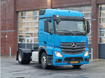 Тягач MERCEDES-BENZ Actros 1842