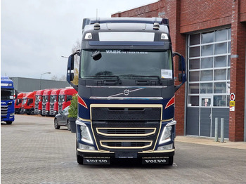 Тягач Volvo FH 13.500 Globetrotter 6x2 - PTO/Hydraulic - Full air - Low KM - 3.20 WB: фото 2