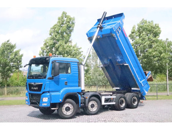 Самосвал MAN TGS 35.500