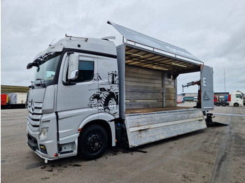 Грузовик с закрытым кузовом MERCEDES-BENZ Actros 2545