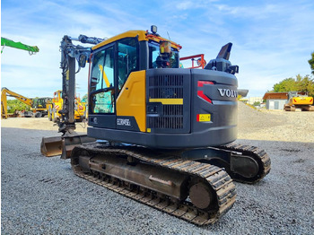 Гусеничный экскаватор VOLVO ECR145EL