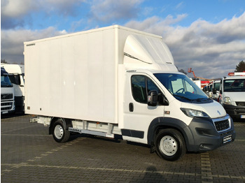 Фургон с закрытым кузовом PEUGEOT Boxer