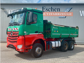 Самосвал MERCEDES-BENZ Arocs 2652