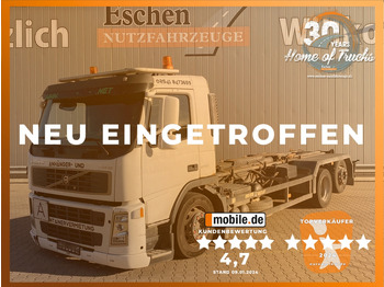 : фото в шапке страницы