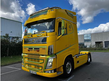 Тягач VOLVO FH 500