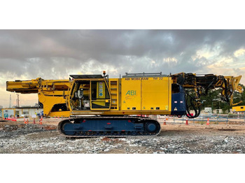 Сваебойная установка