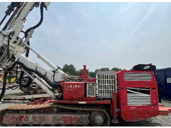 Сваебойная установка COMACCHIO