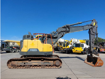 Гусеничный экскаватор Volvo ECR 235 EL: фото 4
