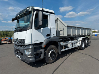Крюковой мультилифт MERCEDES-BENZ Arocs