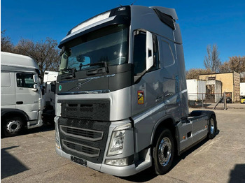 Тягач VOLVO FH 500