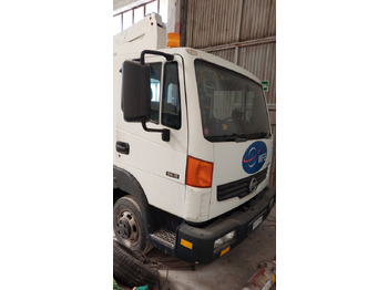 : фото в шапке страницы