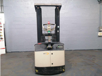 Штабелер Crown SHR5520-1.1: фото 5 Штабелер Crown SHR5520-1.1: фото 5