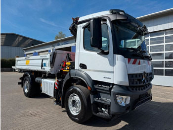 Самосвал MERCEDES-BENZ Arocs 1832