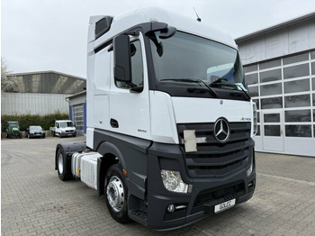 Тягач MERCEDES-BENZ Actros 1845