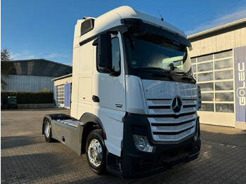 Тягач MERCEDES-BENZ Actros 1845