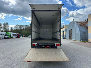 Грузовик с закрытым кузовом RENAULT T520: фото 5 Грузовик с закрытым кузовом RENAULT T520: фото 5