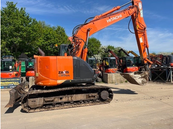 Гусеничный экскаватор HITACHI ZX135