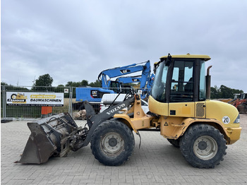 Колёсный погрузчик VOLVO L30B