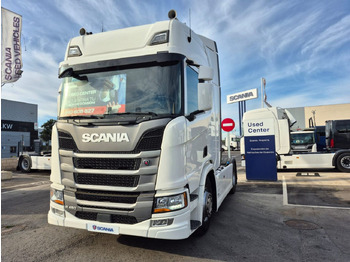 Тягач SCANIA R 450