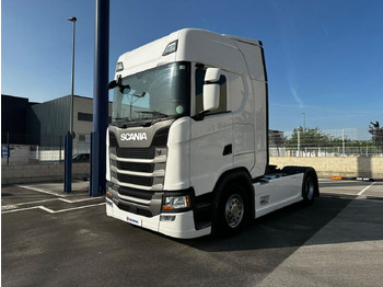Тягач SCANIA S 450