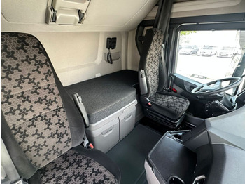 Тягач SCANIA S 500