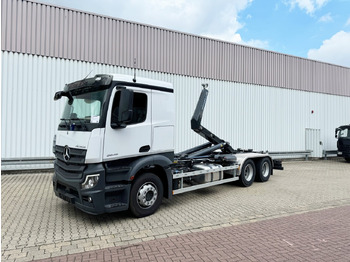 Крюковой мультилифт MERCEDES-BENZ Actros 2645