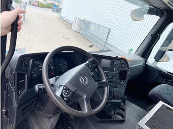 Фото интерьера 1: Самосвал Mercedes-Benz Arocs 1840 K 4x2 Arocs 1840 K 4x2