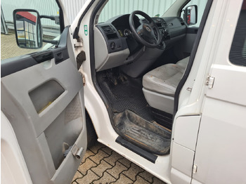 Малотоннажный бортовой грузовик, Грузопассажирский фургон T5 Doka 4x2 T5 Doka 4x2, 2.0 ltr. TDI Pritsche: фото 4 Малотоннажный бортовой грузовик, Грузопассажирский фургон T5 Doka 4x2 T5 Doka 4x2, 2.0 ltr. TDI Pritsche: фото 4