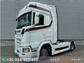 Тягач SCANIA S 450