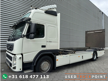 Грузовик-контейнеровоз/ Сменный кузов VOLVO FM 330