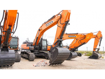 Гусеничный экскаватор Develon DX450LCA-7M Crawler Excavator MY2025: фото 3