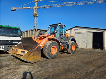 Колёсный погрузчик HITACHI ZW220