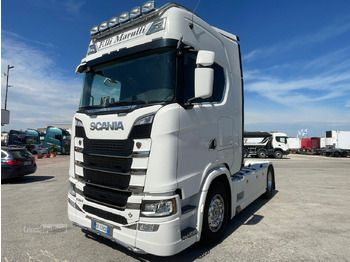 Тягач SCANIA S530: фото 2 Тягач SCANIA S530: фото 2