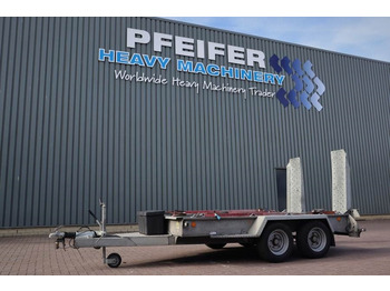 : фото в шапке страницы