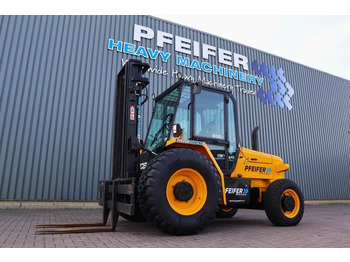 Внедорожный погрузчик JCB