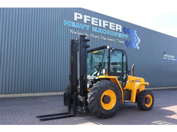 Внедорожный погрузчик JCB