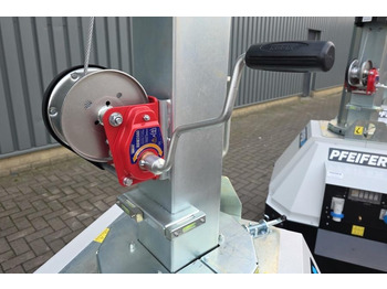 Осветительная мачта Trime X-Mast 4 × 320W LED Valid Inspection, *Guarantee!: фото 3 Осветительная мачта Trime X-Mast 4 × 320W LED Valid Inspection, *Guarantee!: фото 3