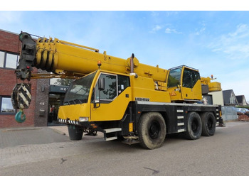 Вседорожный кран LIEBHERR LTM 1055/1