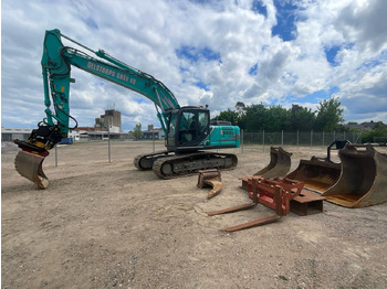 Экскаватор KOBELCO