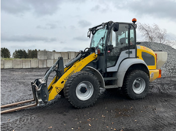 Колёсный погрузчик KRAMER