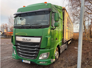 Грузовик DAF XF 440