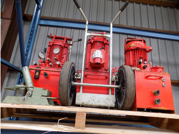 Буровая машина