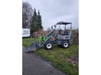 Колёсный погрузчик WCM-L2110e: фото 4 Колёсный погрузчик WCM-L2110e: фото 4