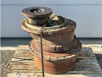 : фото в шапке страницы